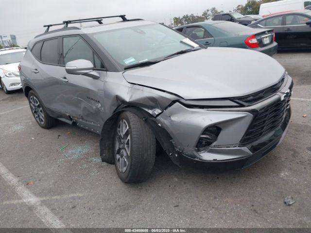  Salvage Chevrolet Blazer