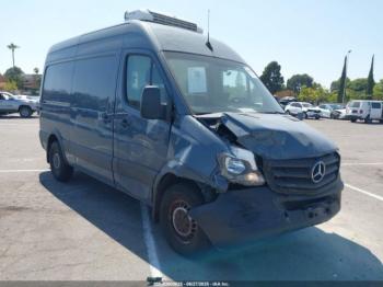  Salvage Mercedes-Benz Sprinter 2500