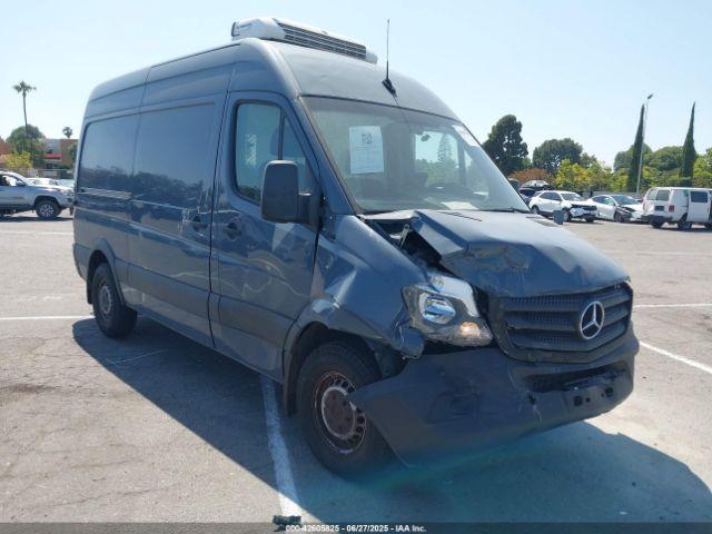  Salvage Mercedes-Benz Sprinter 2500