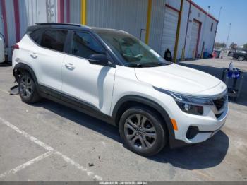  Salvage Kia Seltos