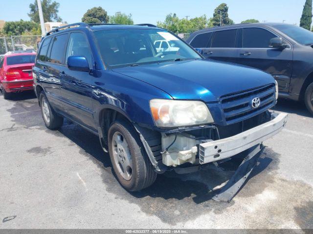  Salvage Toyota Highlander