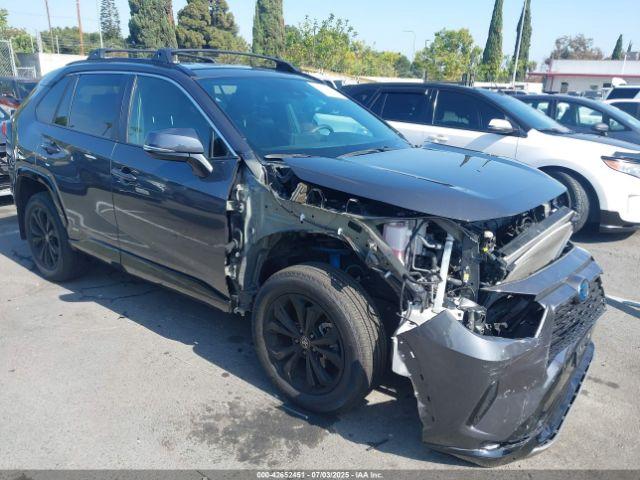  Salvage Toyota RAV4