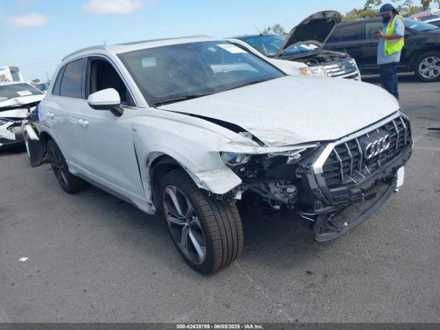  Salvage Audi Q3