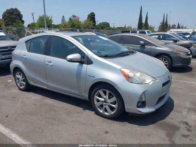  Salvage Toyota Prius c
