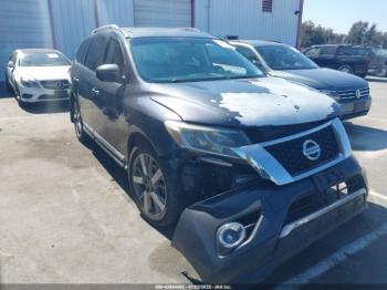  Salvage Nissan Pathfinder