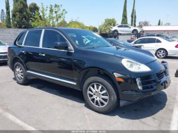  Salvage Porsche Cayenne