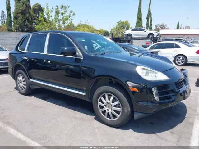  Salvage Porsche Cayenne
