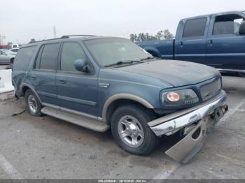  Salvage Ford Expedition