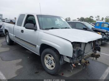  Salvage Chevrolet Silverado 1500