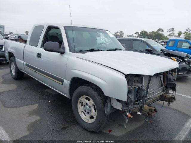  Salvage Chevrolet Silverado 1500