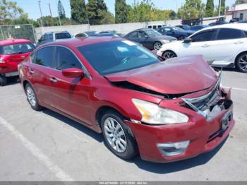  Salvage Nissan Altima