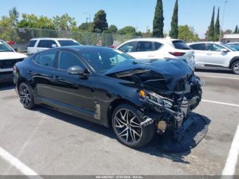  Salvage Kia Stinger