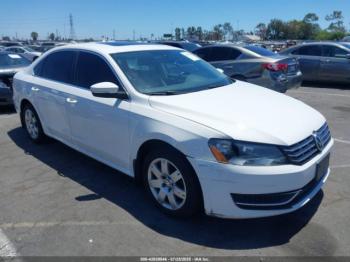  Salvage Volkswagen Passat