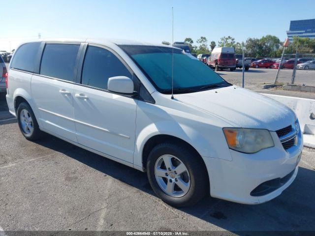  Salvage Dodge Grand Caravan