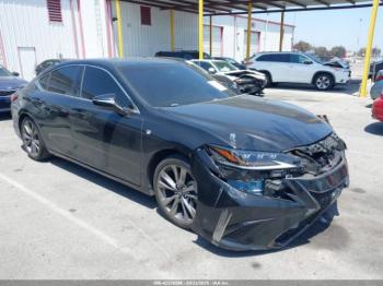  Salvage Lexus Es
