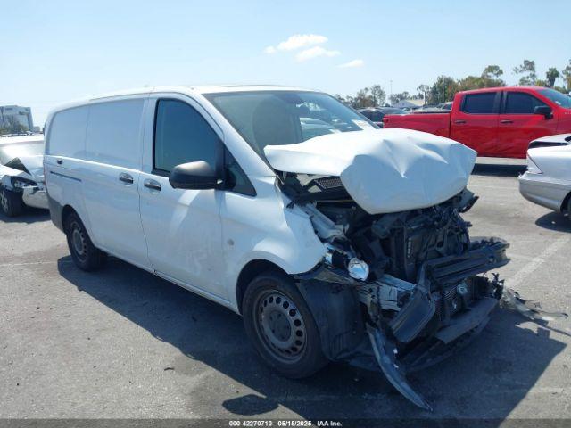  Salvage Mercedes-Benz Metris