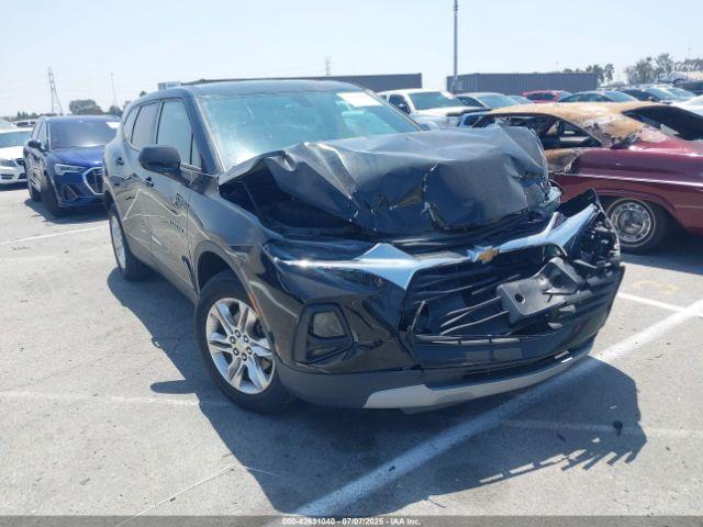  Salvage Chevrolet Blazer