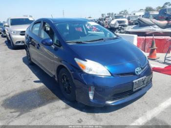  Salvage Toyota Prius