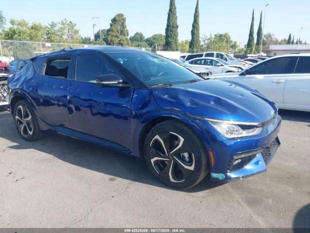  Salvage Kia EV6