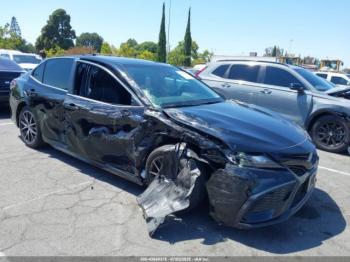  Salvage Toyota Camry