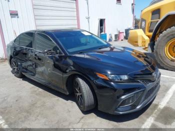  Salvage Toyota Camry