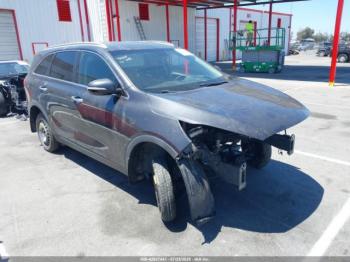  Salvage Kia Sorento