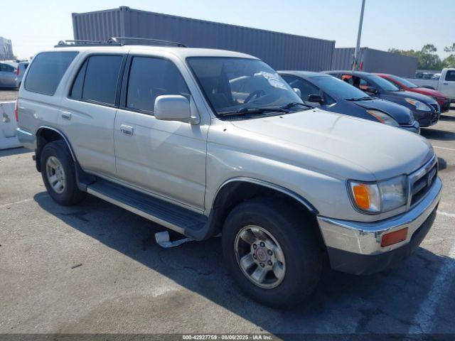  Salvage Toyota 4Runner