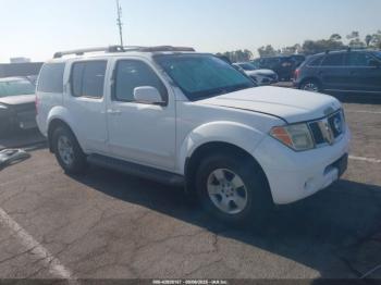  Salvage Nissan Pathfinder