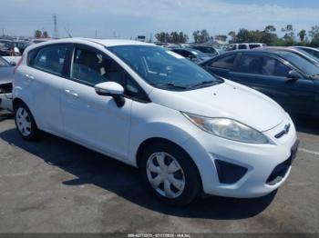 Salvage Ford Fiesta