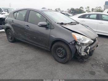  Salvage Toyota Prius c