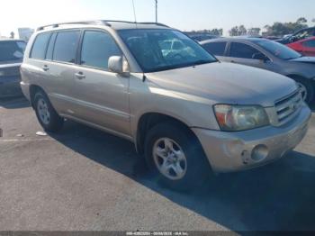  Salvage Toyota Highlander