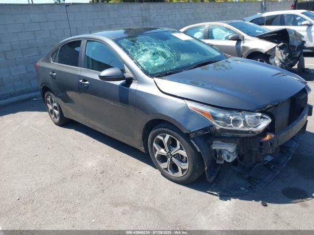  Salvage Kia Forte