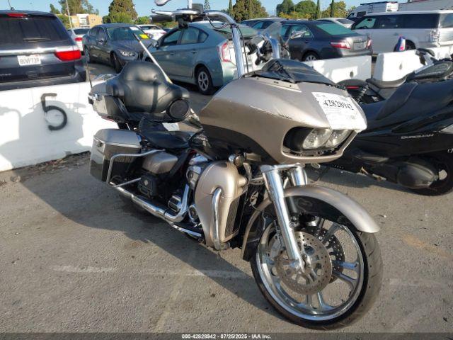  Salvage Harley-Davidson Fltru
