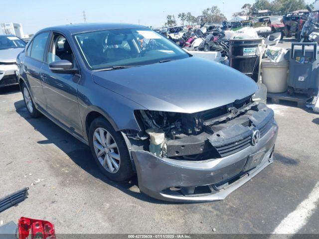  Salvage Volkswagen Jetta