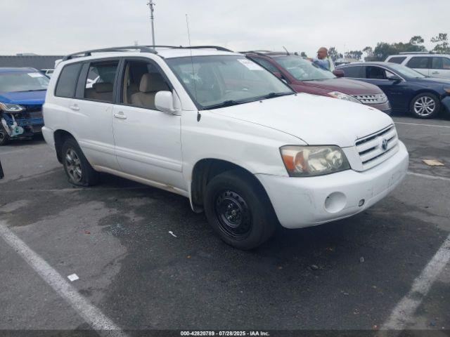  Salvage Toyota Highlander