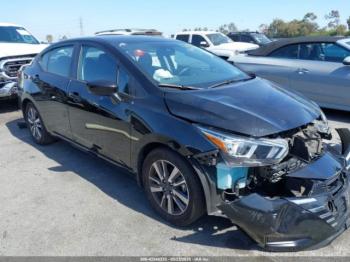  Salvage Nissan Versa