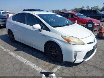  Salvage Toyota Prius