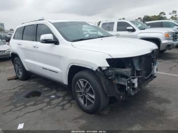  Salvage Jeep Grand Cherokee