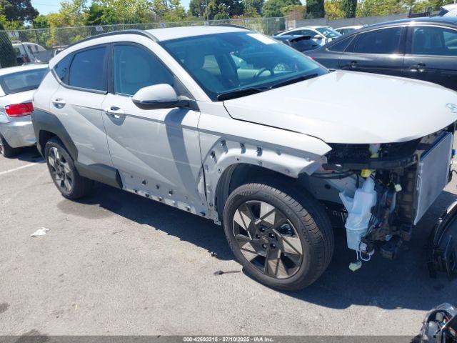  Salvage Hyundai KONA