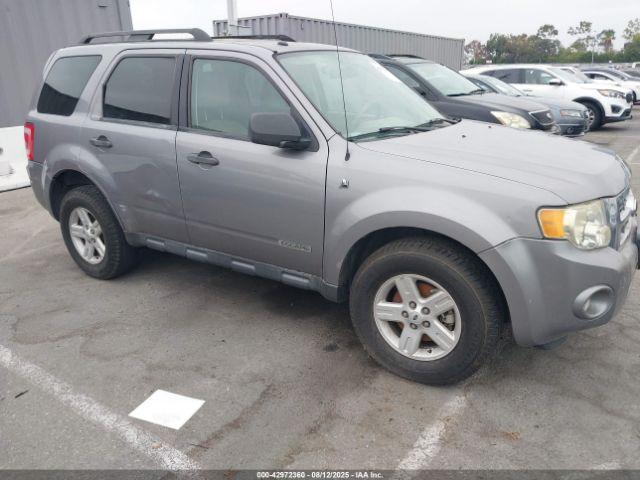  Salvage Ford Escape