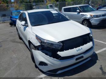  Salvage Kia Forte