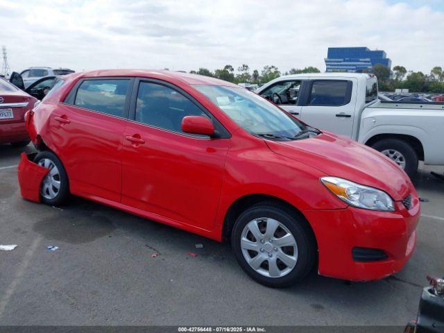  Salvage Toyota Matrix