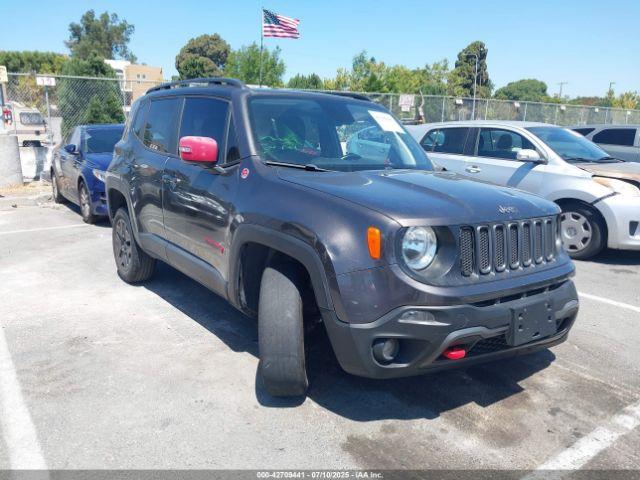  Salvage Jeep Renegade