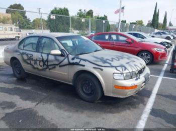  Salvage Nissan Maxima