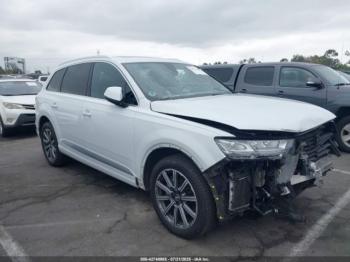 Salvage Audi Q7