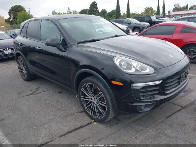  Salvage Porsche Cayenne