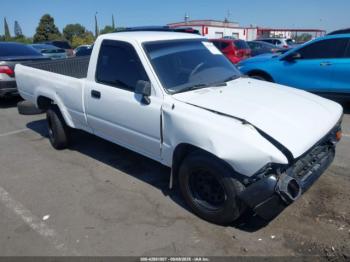  Salvage Toyota Pickup