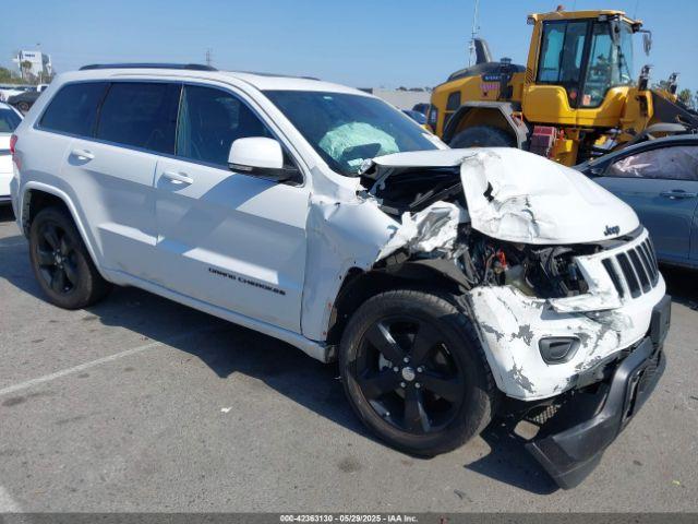 Salvage Jeep Grand Cherokee