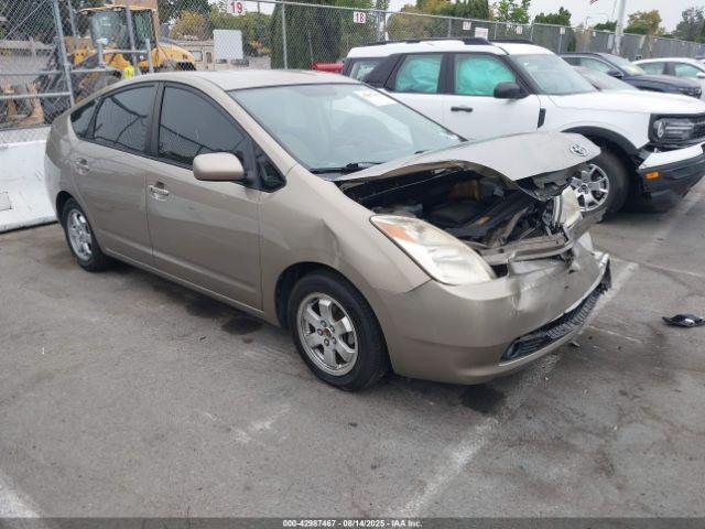  Salvage Toyota Prius