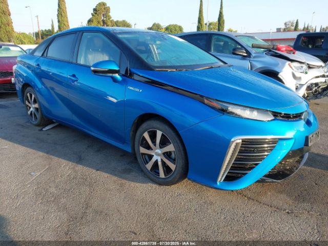  Salvage Toyota Mirai